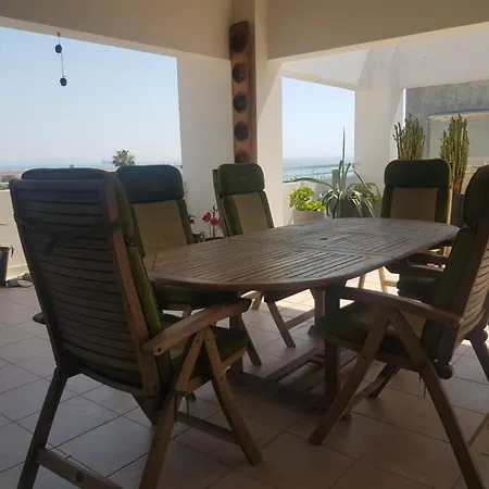 Penthouse Sea Views Lárnaka